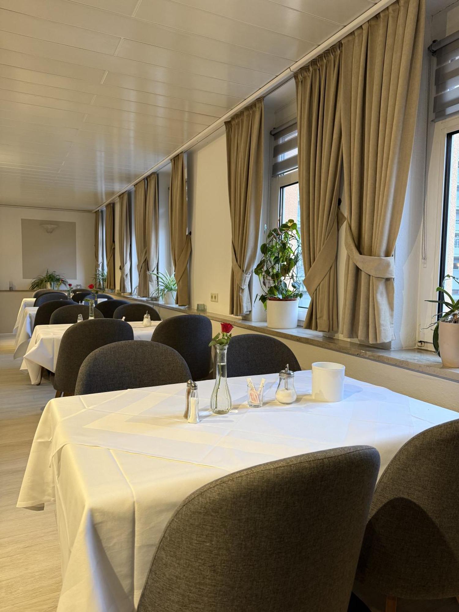 Stadt-Hotel Loerrach Gbr Экстерьер фото