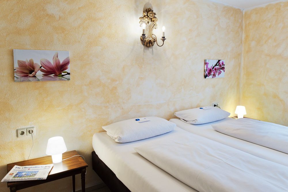 Stadt-Hotel Loerrach Gbr Экстерьер фото